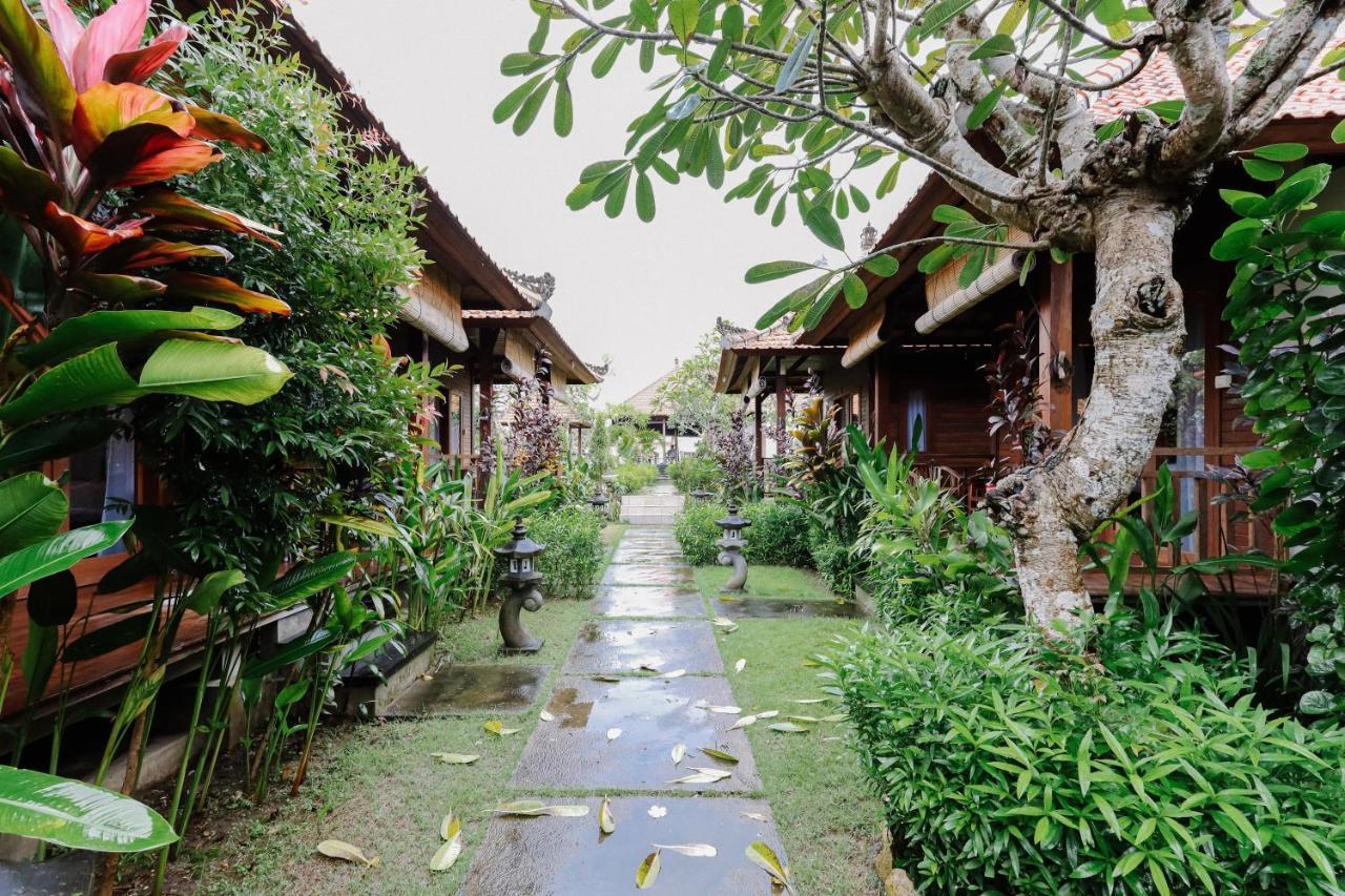 The Lavana Jhonny Kibung Villas Lembongan Exteriör bild